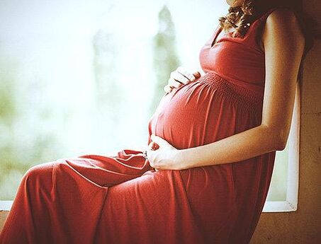 Low's pain against the background of pregnancy