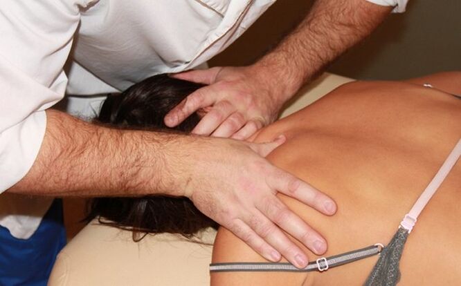 Manual techniques for treating cervical osteochondrosis